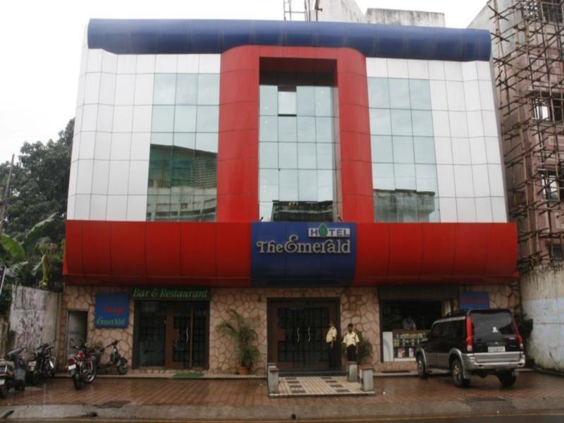 The Emerald Daman Exterior photo