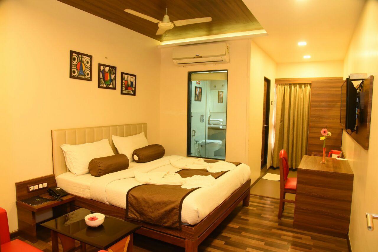 The Emerald Daman Exterior photo
