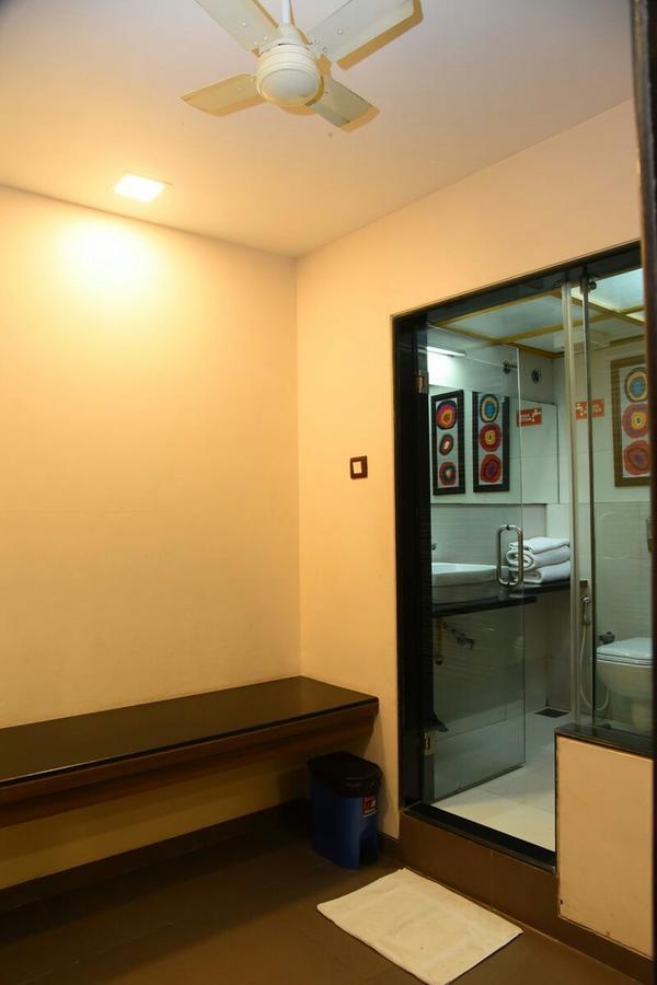 The Emerald Daman Exterior photo
