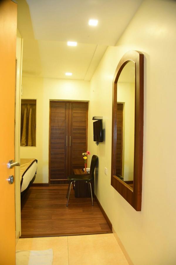 The Emerald Daman Exterior photo